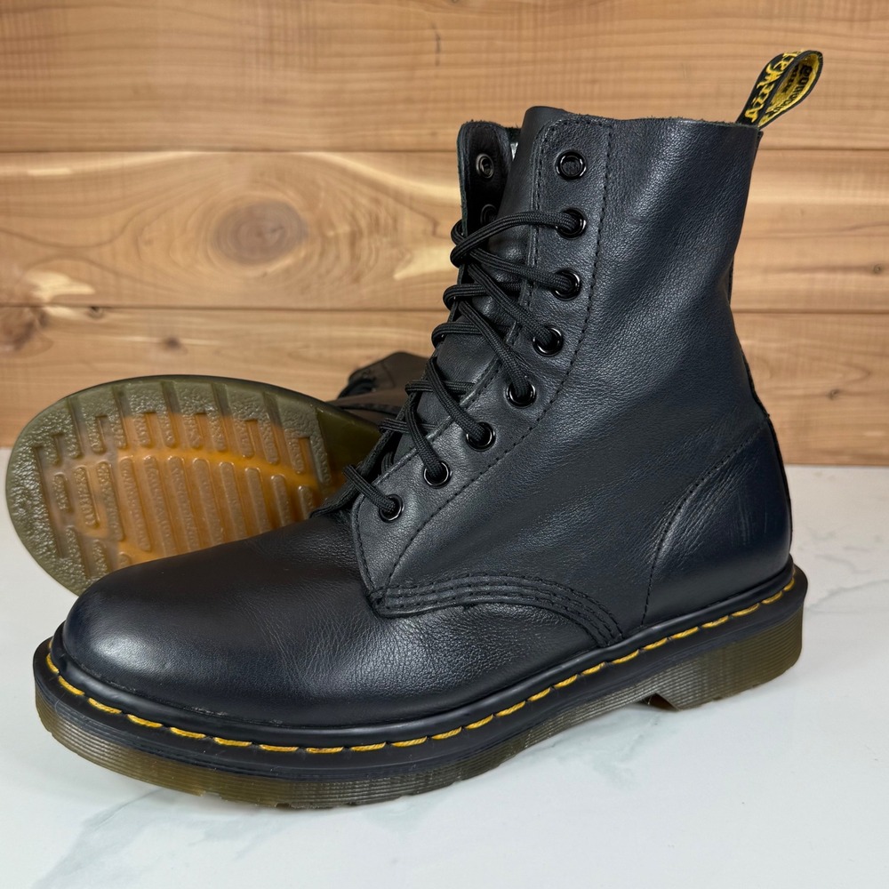 Dr. Martens 1460 Pascal Virginia Leather Boots Black Lace Up Womens 9 Grunge